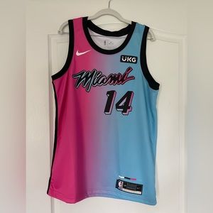TYLER HERRO - MIAMI HEAT CITY EDITION (size large)